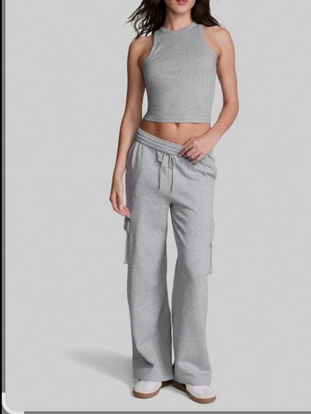 PINK Victoria's Secret Light Gray Wide-Leg Cargo Joggers Size Xs